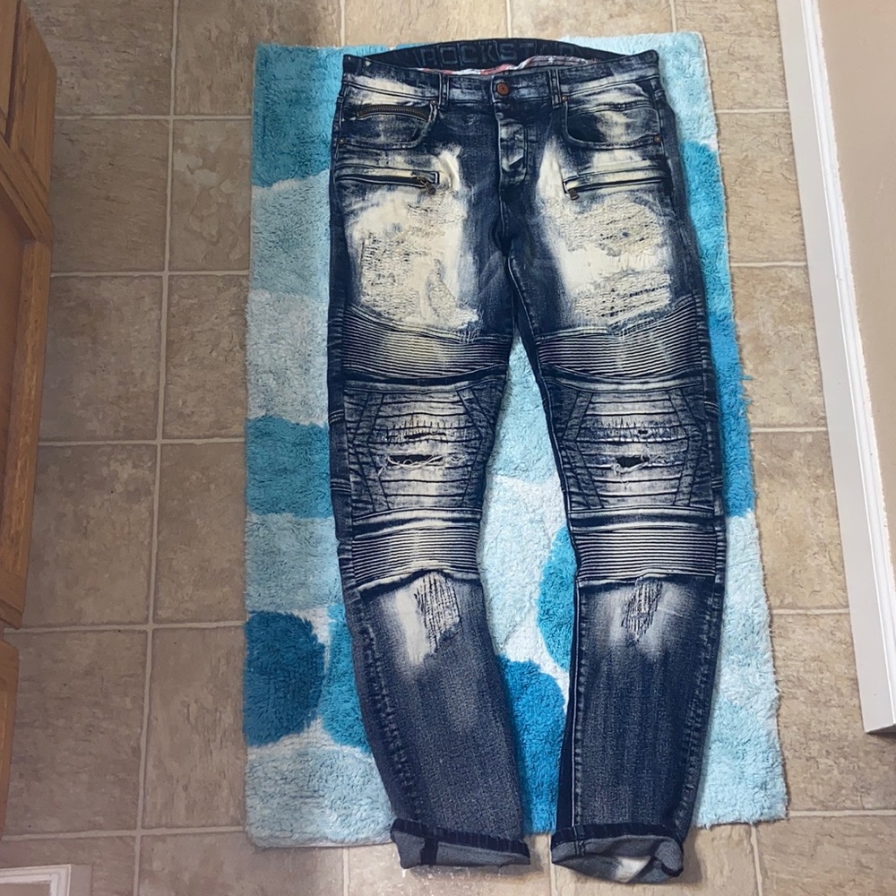 100% authentic pair of rockstar jeans.